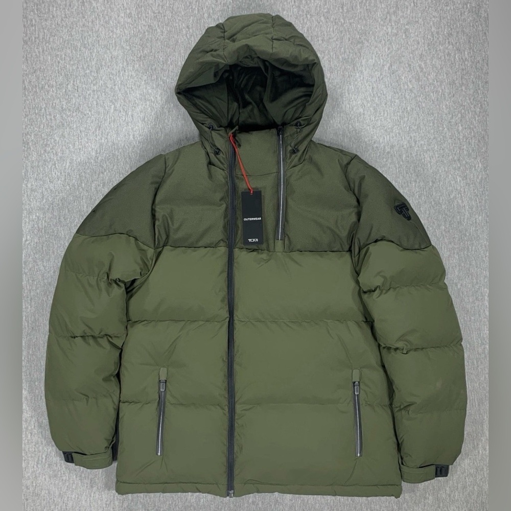 TUMI Asymmetrical Zip Premium Down Fill Puffer Hooded Jacket Olive Men's L $800